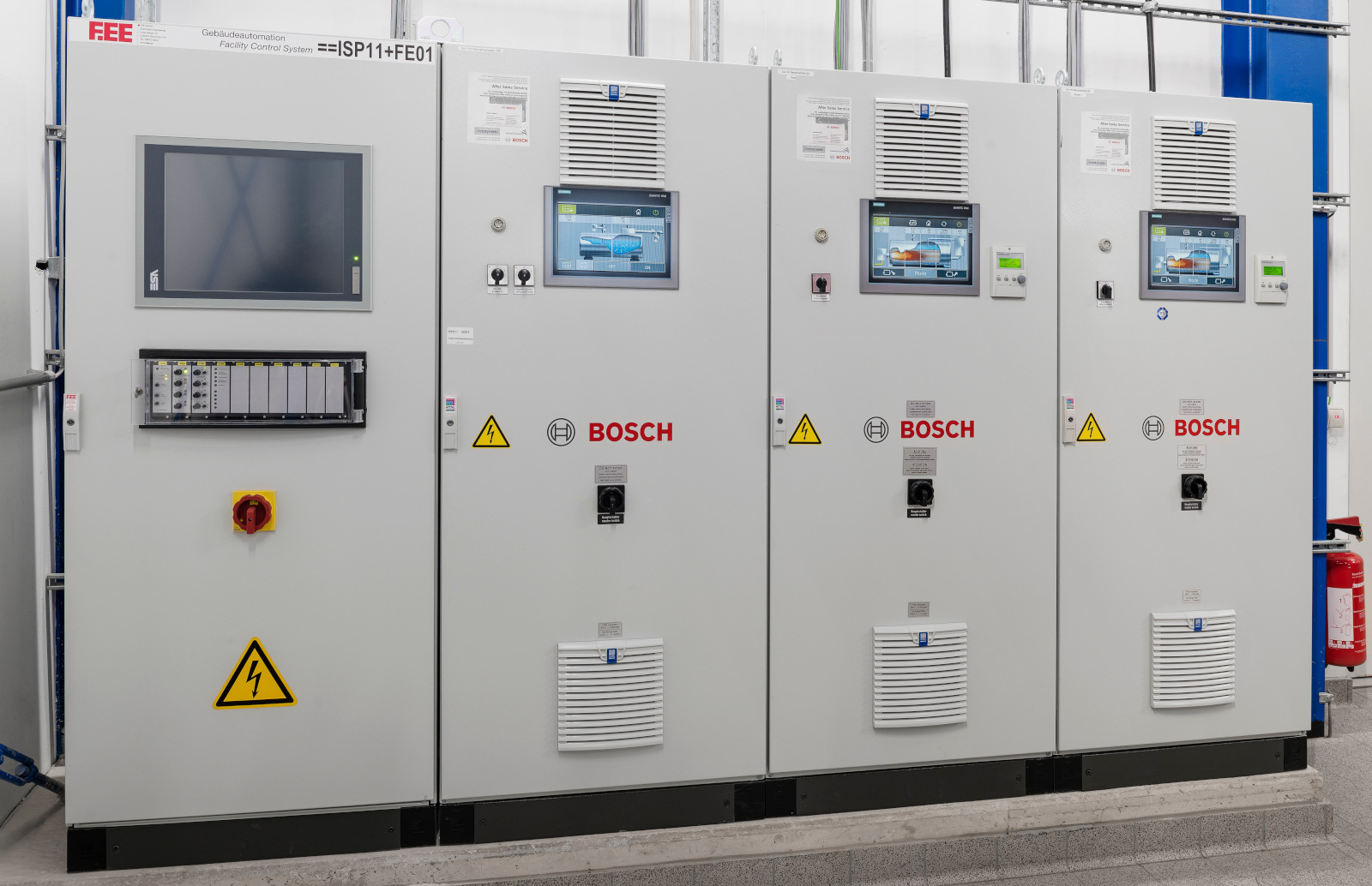 Steuerschrank mit Anlagenmanagementsystem SCO System